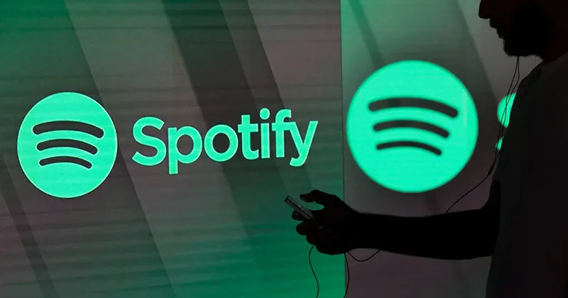 Spotify refuerza medidas para frenar reproducciones artificiales y fraudes impulsados por IA