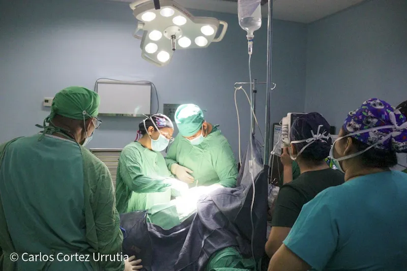 Atienden oportunamente a pacientes en el Bertha Calderón