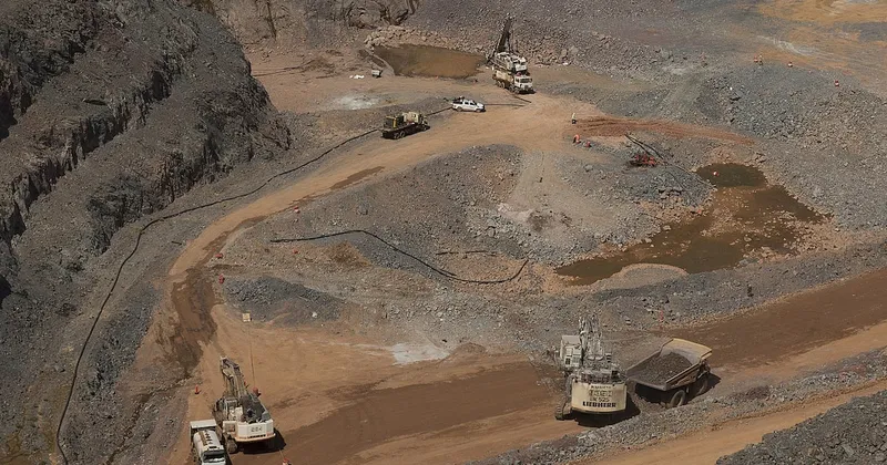 Collective Mining encuentra oro y tungsteno de alta ley a más de 900 metros de profundidad en Caldas