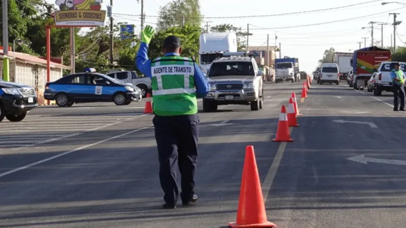 Policía Nacional de Nicaragua refuerza controles y educación vial para prevenir accidentes