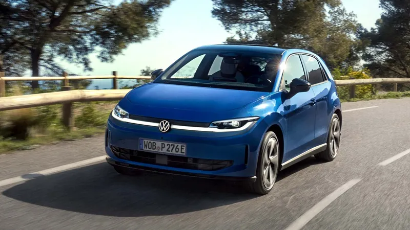 Volkswagen, sobre prohibir los coches de combustión: “¿Saben cuándo se prohibieron los caballos?”