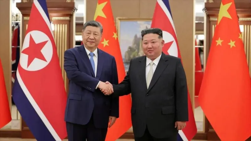 Líder de Corea del Norte apuesta por reforzar los lazos con China