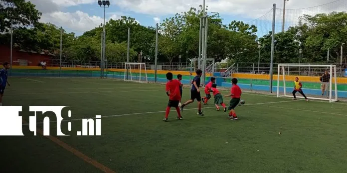 Niños de las Academias Leones Azules avanzan a semifinales del Mundialito de Fútbol