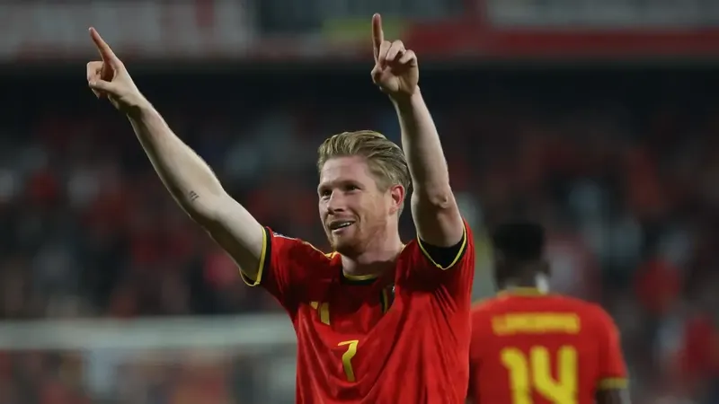 3-0: De Bruyne complica la vida a la Turquía de Güler