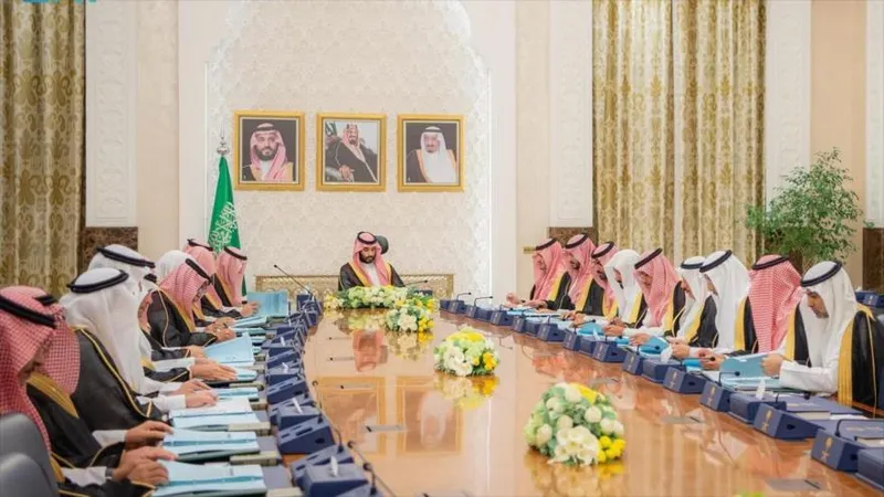Yemen advierte a A. Saudí: Persistir en políticas coloniales conducirá a su colapso