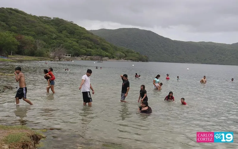 Xiloá, una laguna que enamora con sus refrescantes aguas y paisajes