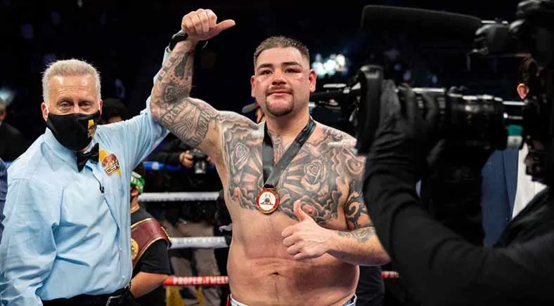 Andy Ruiz se juega su futuro ante Damian Knyba