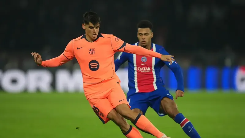 Doué golpea primero para el PSG con un obús
