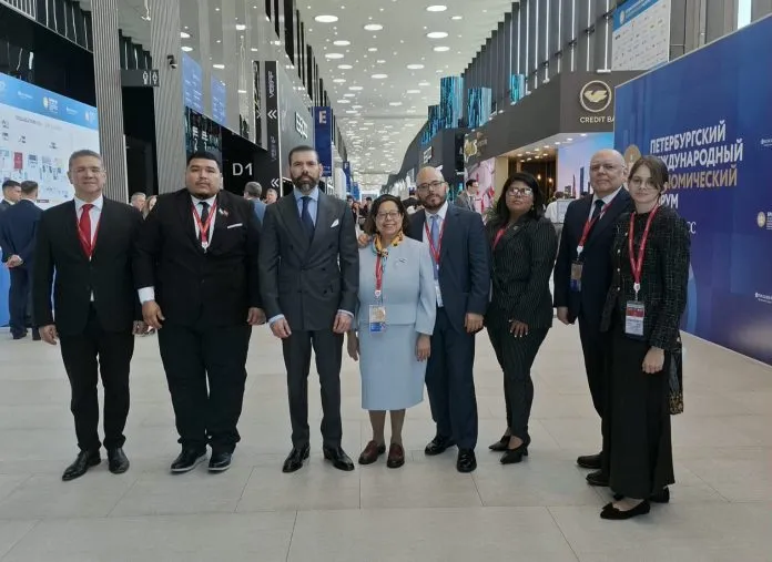 Nicaragua participa en foro económico de Rusia