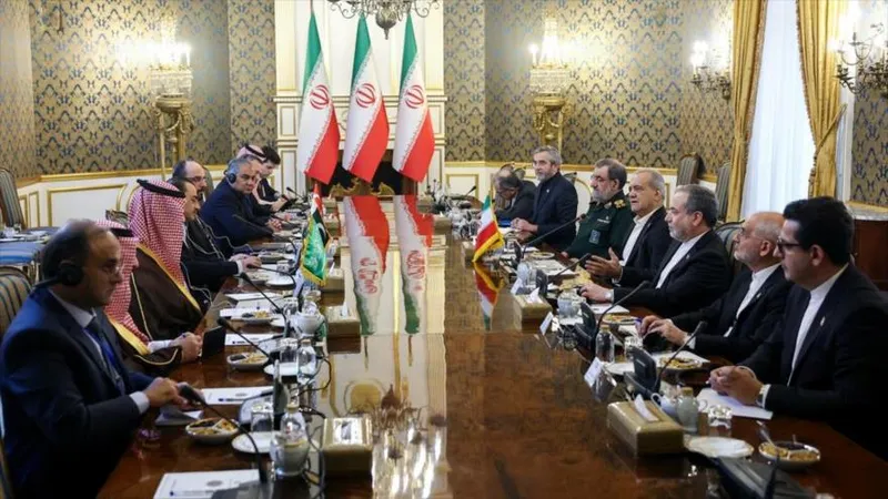 Pezeshkian denuncia crímenes de Israel y pide unidad a países de la regíon