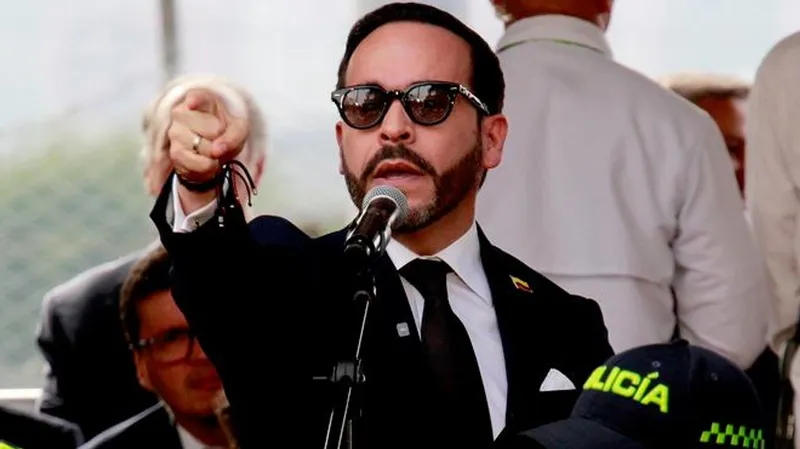 "El terrorismo no intimidará a Colombia", afirma De la Espriella tras ataque en Cúcuta