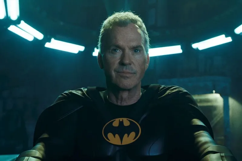Los guionistas originales de Flash confirman que Batman iba a ser muy distinto de la versión que vimos en el cine: "Era un fiestero multimillonario"