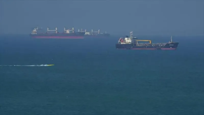 Press TV: bloqueo naval estadounidense a Irán es levantado oficialmente
