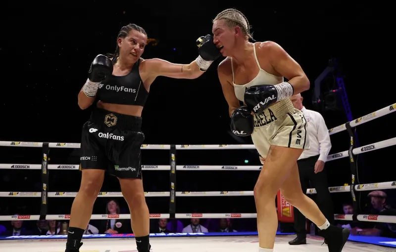 Chantelle Cameron derrota a Mikaela Mayer y es nueva campeona mundial de la AMB, el CMB y la OMB