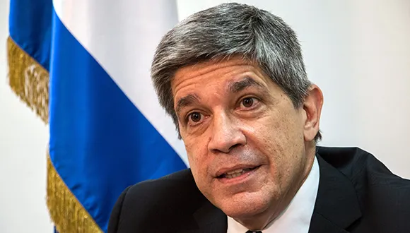 EEUU intenta imponer un nuevo orden de chantaje contra Cuba, advierte Cossío