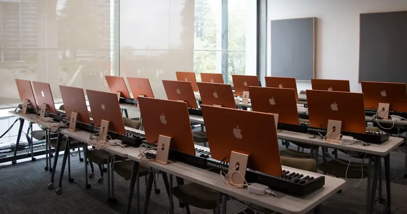Abren universidad con licenciatura en videojuegos en Santa Fe, Ciudad de México