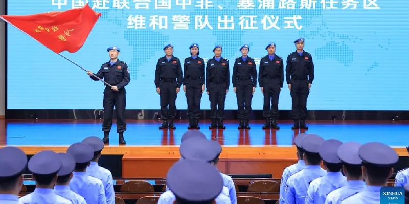 China envía siete policías para reforzar las misiones de paz de la ONU en...