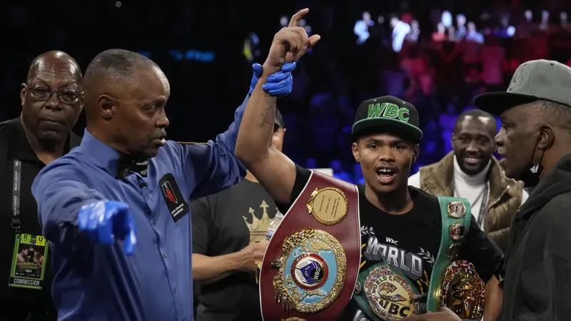 Shakur Stevenson y las razones de su salida de Zuffa Boxing