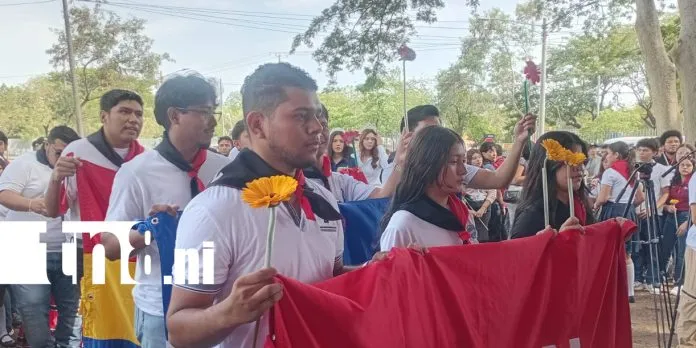 Managua: estudiantes honran memoria de universitarios caídos en el Día Nacional del Estudiante