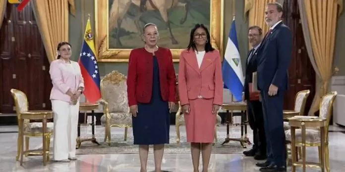 Venezuela recibe credenciales de nueva embajadora de Nicaragua en Miraflores