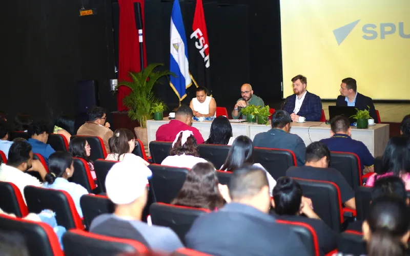 Comunicadores Sandinistas sostienen encuentro con hermanos de la Agencia de Noticias Sputnik