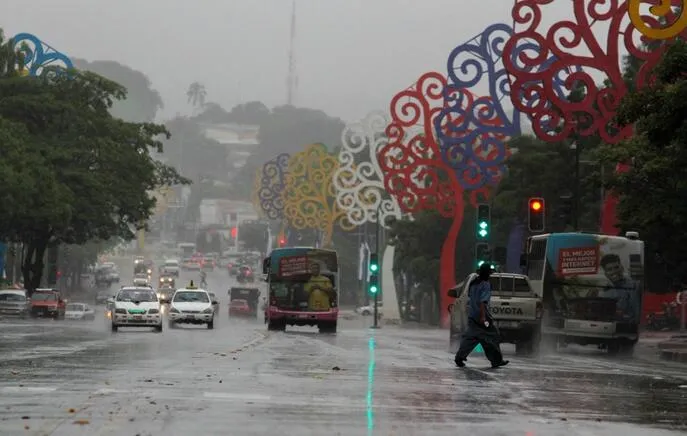 Dos ondas tropicales provocarán lluvias débiles a moderadas en Nicaragua