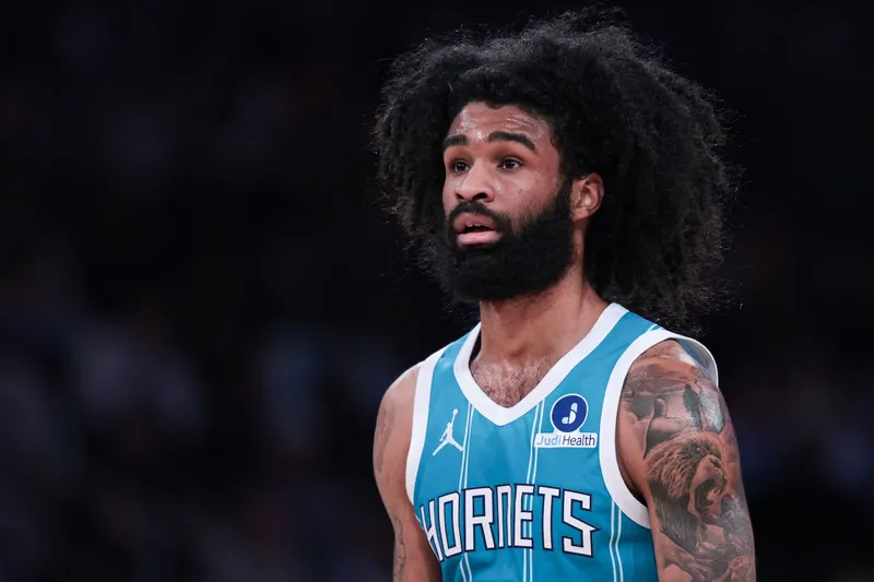 Coby White renueva por 3 años y 74 millones
