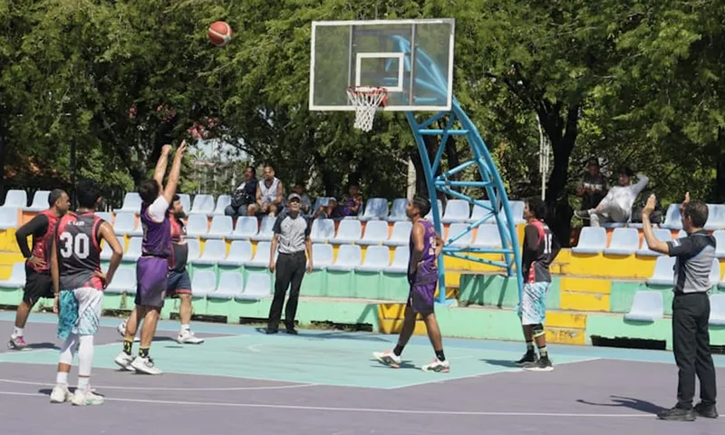 Parque Luis Alfonso impulsa el deporte con ligas de baloncesto