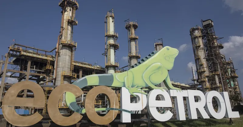 Acción de Ecopetrol podría hundirse 28% más justo después del triunfo de De la Espriella, dice BofA