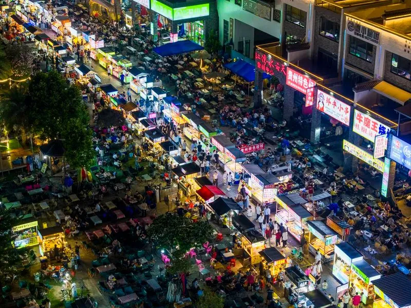 Máximo planificador económico de China promete más esfuerzos para expandir demanda interna