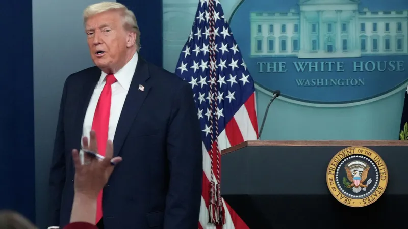 "Con eso basta": Trump invita a Irán a regresar al diálogo tras ataque contra Israel