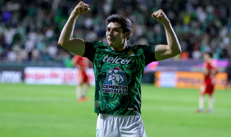 León le borró la sonrisa a Juárez con gran remontada