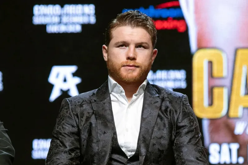 Canelo Álvarez ya tiene fecha para su primer careo ante Christian Mbilli