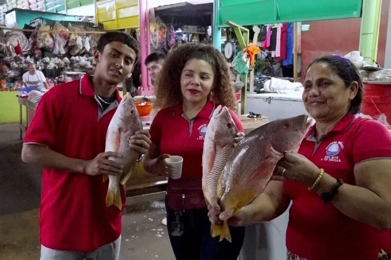 Mercados mantienen oferta de mariscos pese al mal tiempo