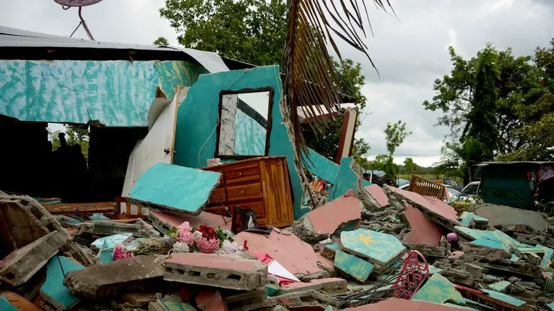Van más de 900 réplicas del fuerte sismo en Panamá, reportan autoridades
