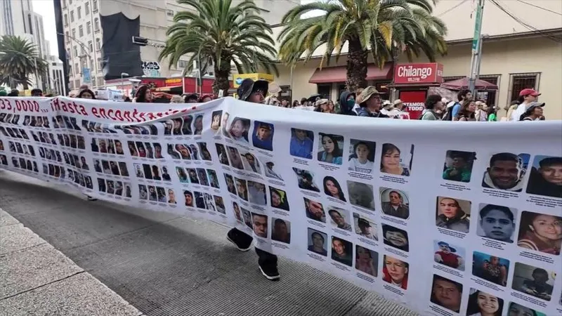 Familias buscadoras mexicanas exigen respuestas sobre sus desaparecidos