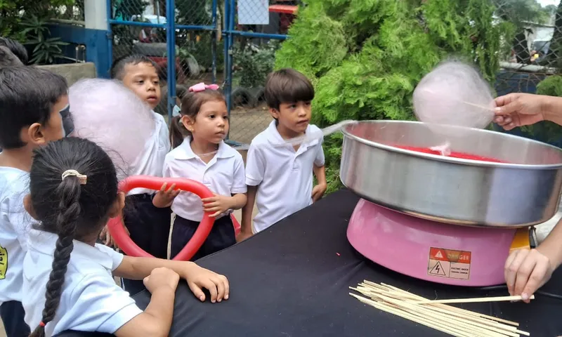 Niños del Preescolar Byron Díaz conmemoran a los héroes y mártires