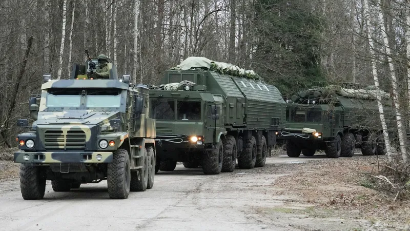 Rusia lanza un ataque de represalia con el Oreshnik contra Kiev en una jornada de combates