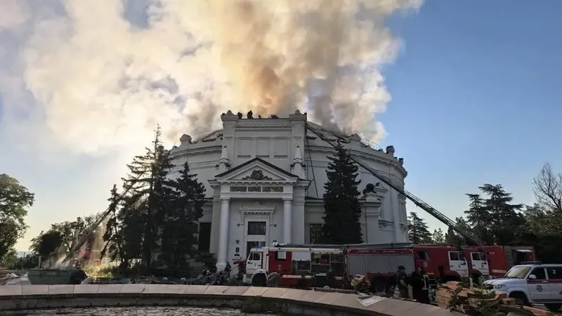 Ucrania ataca un museo en Sebastopol y destruye una histórica pintura
