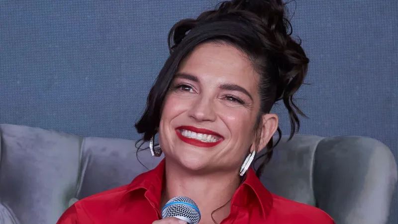 Natalia Jiménez, entre lágrimas, comparte la victoria en la batalla legal por la custodia de su hija