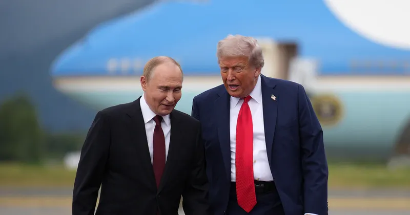 Trump y Putin mantienen conversación “constructiva y franca” sobre la guerra en Ucrania