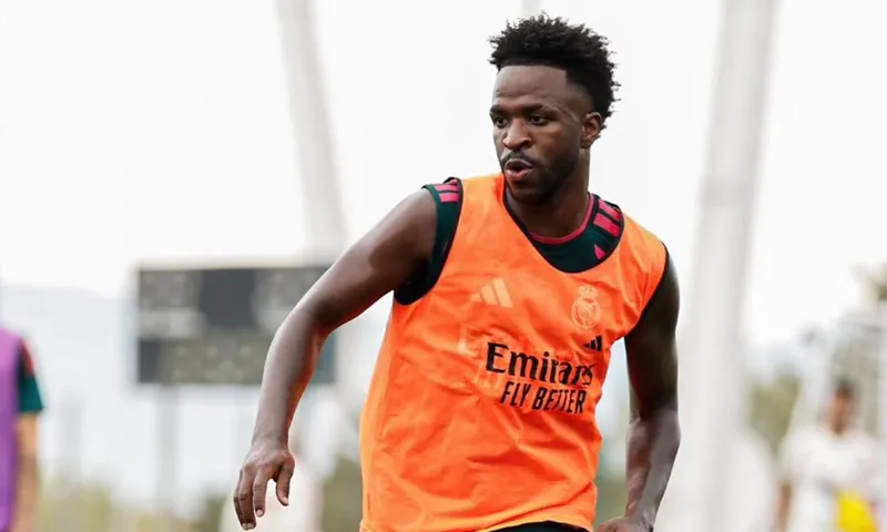 Vinícius renueva otra temporada con el Real Madrid hasta 2032