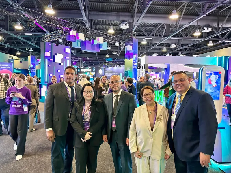 Delegación de Nicaragua participa en Foro Digital Global en Moscú
