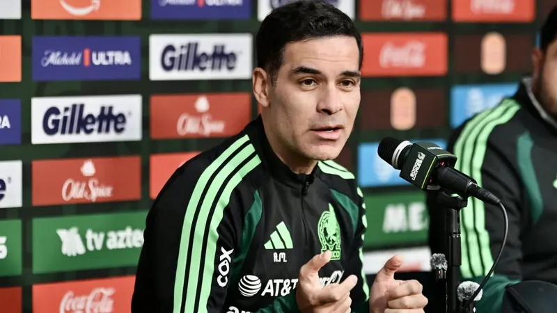 Rafael Márquez frena la ilusión y asegura que México no tiene nivel para jugar como el Barcelona