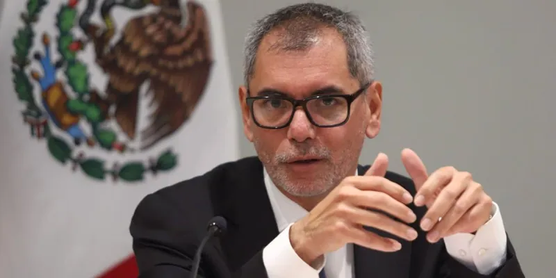 Édgar Amador responde a Guillermo Ortiz: modelo actual ha dado mejores resultados que el neoliberal