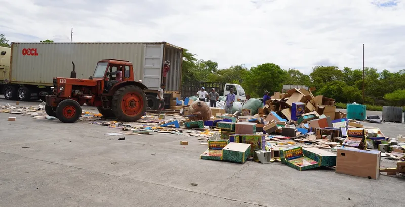 Destruyen 500 máquinas tragamonedas por incumplir normativas de importación