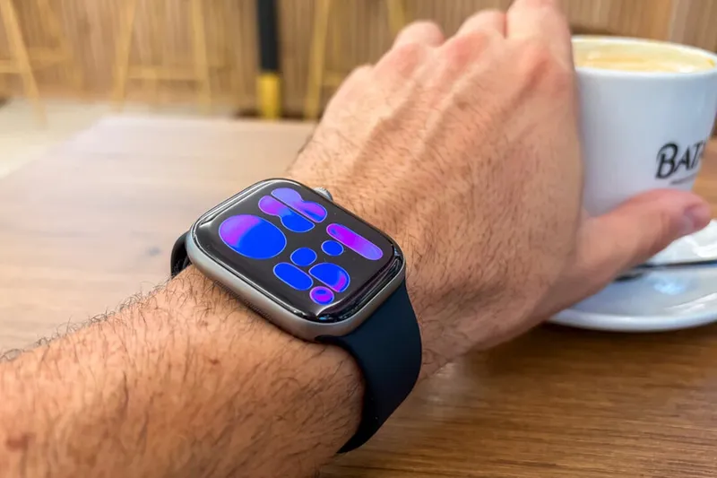 El Apple Watch Series 11 ha bajado tanto de precio que vuelve a estar disponible a su mínimo histórico