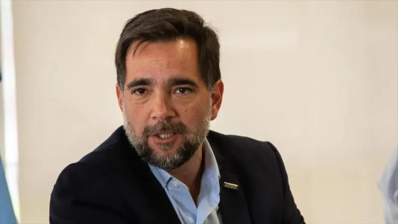 Detenido un funcionario cercano a Milei por lavado de dinero y drogas