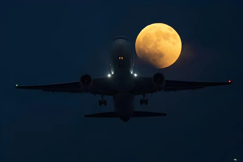 La “Luna de Sangre” cautiva al mundo: espectaculares imágenes del eclipse lunar
