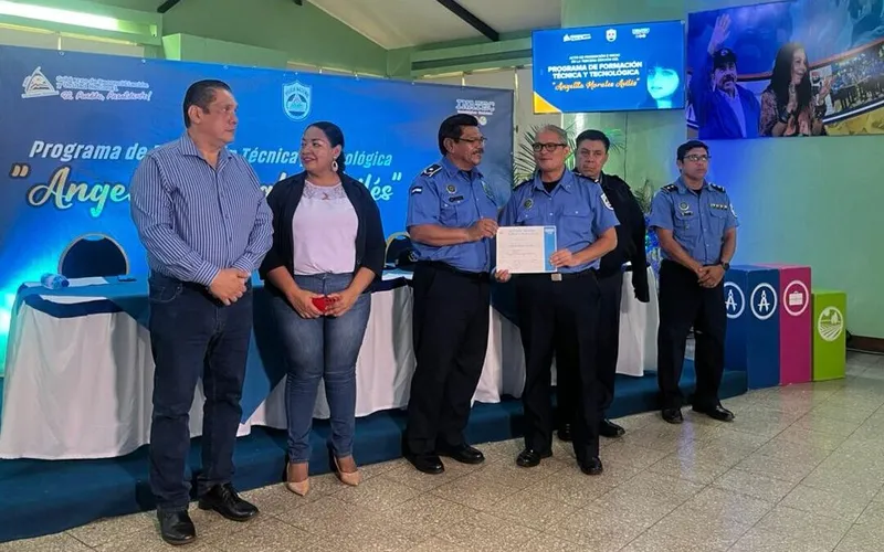 Policía Nacional fortalece formación de más de 9 mil oficiales